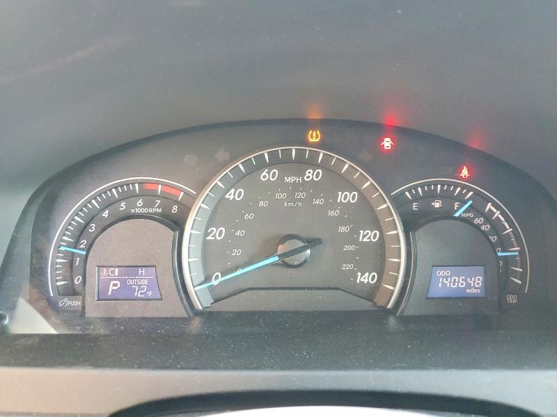 2012 Toyota Camry le