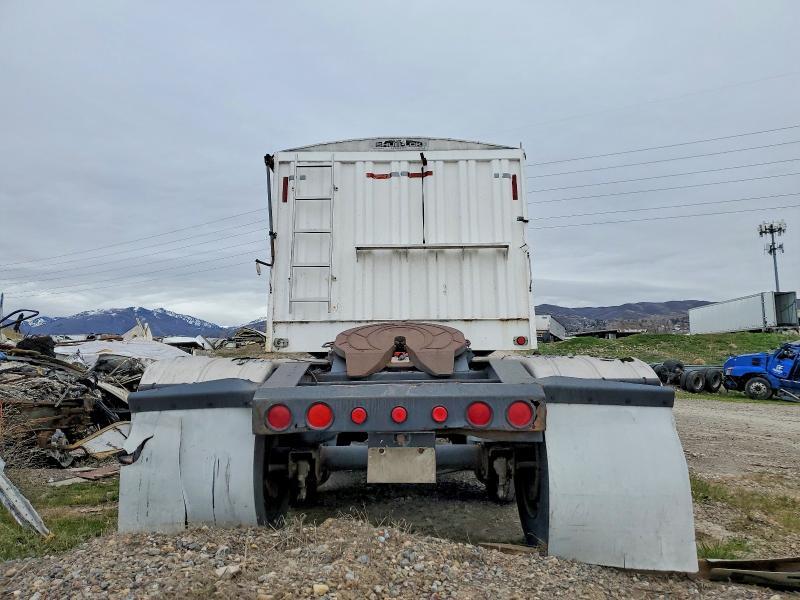 1998 Urwi 1998 Triple E Industries Hopper Bottom Grain Trail