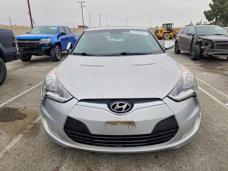 2015 Hyundai Veloster Base