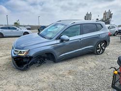 Volkswagen salvage cars for sale: 2024 Volkswagen Taos sel