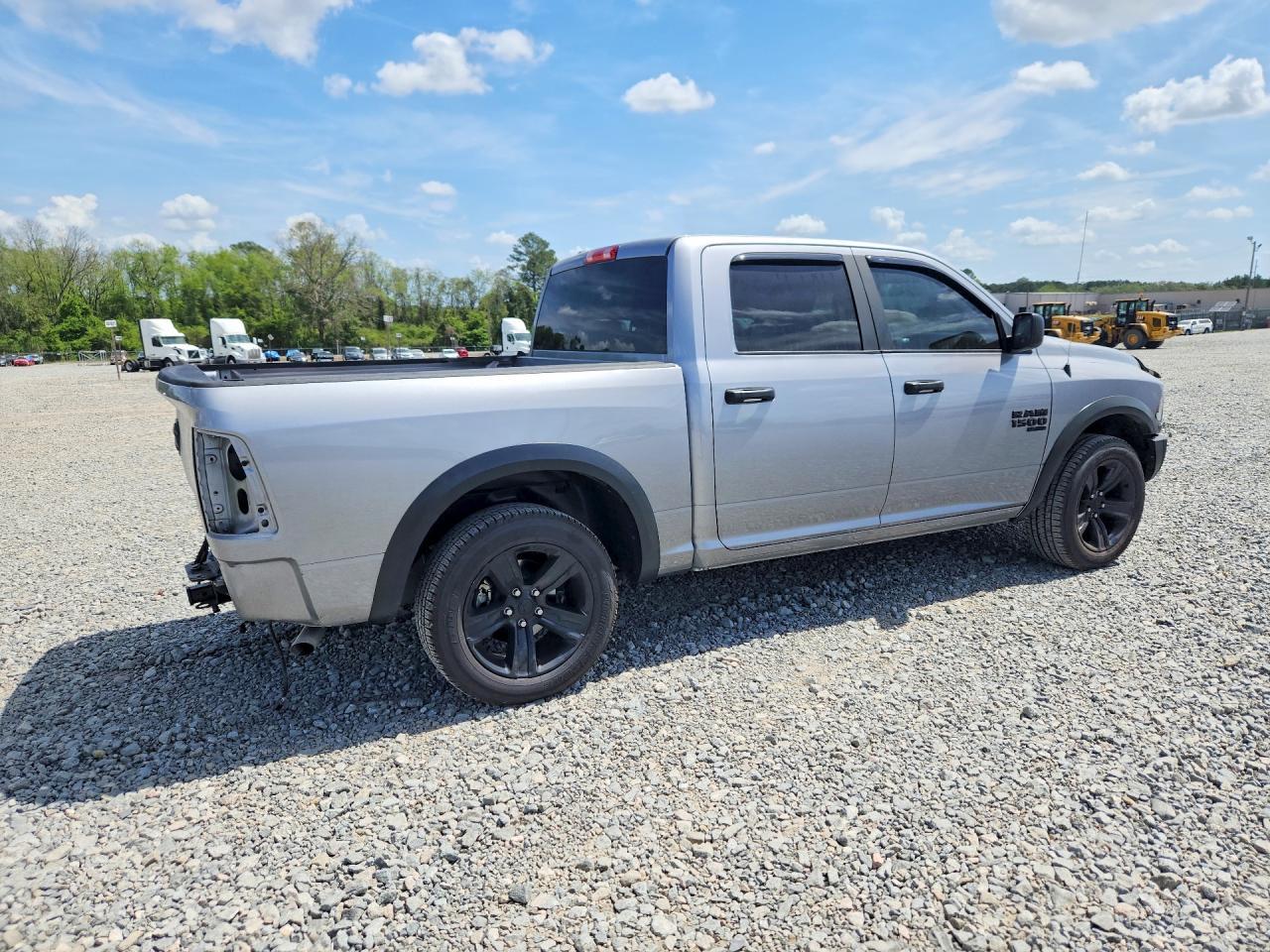 2024 Dodge RAM 1500 Classic SLT