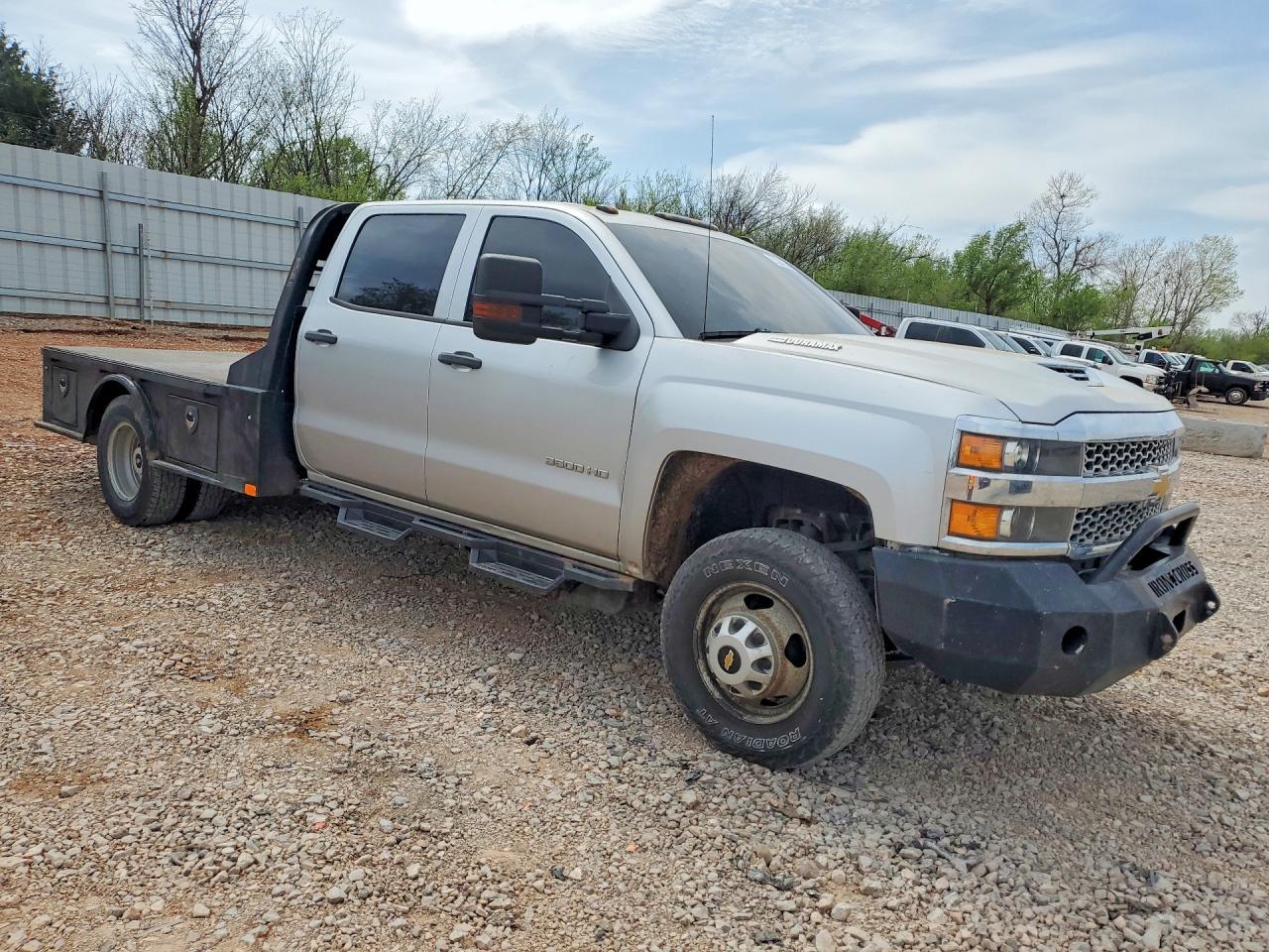 2019 Chev Rolet Silverado HD Flatbed Truck