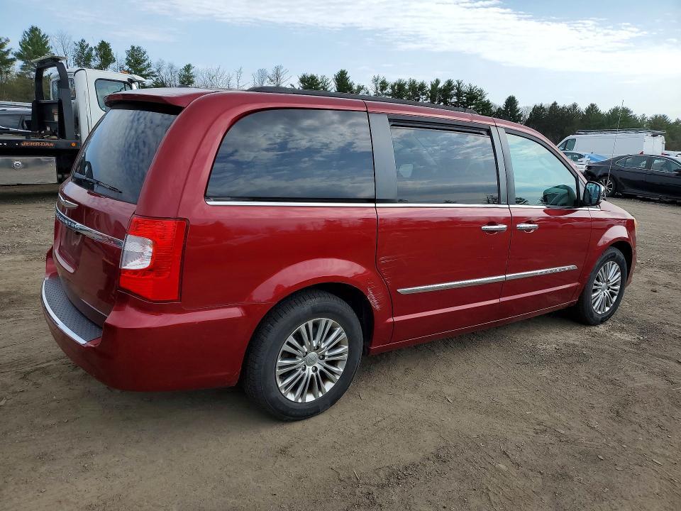2013 Chrysler Town & Country Touring l