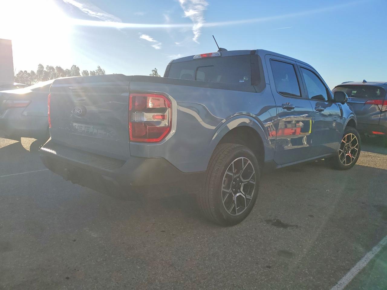 2025 Ford Maverick Lariat