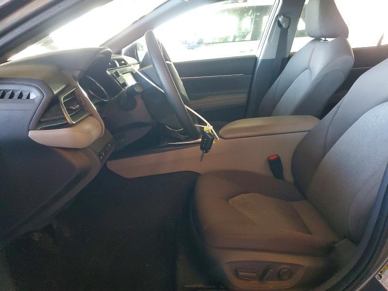 2019 Toyota Camry le
