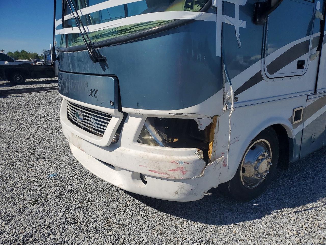 2004 Ford F550 Super Duty RV