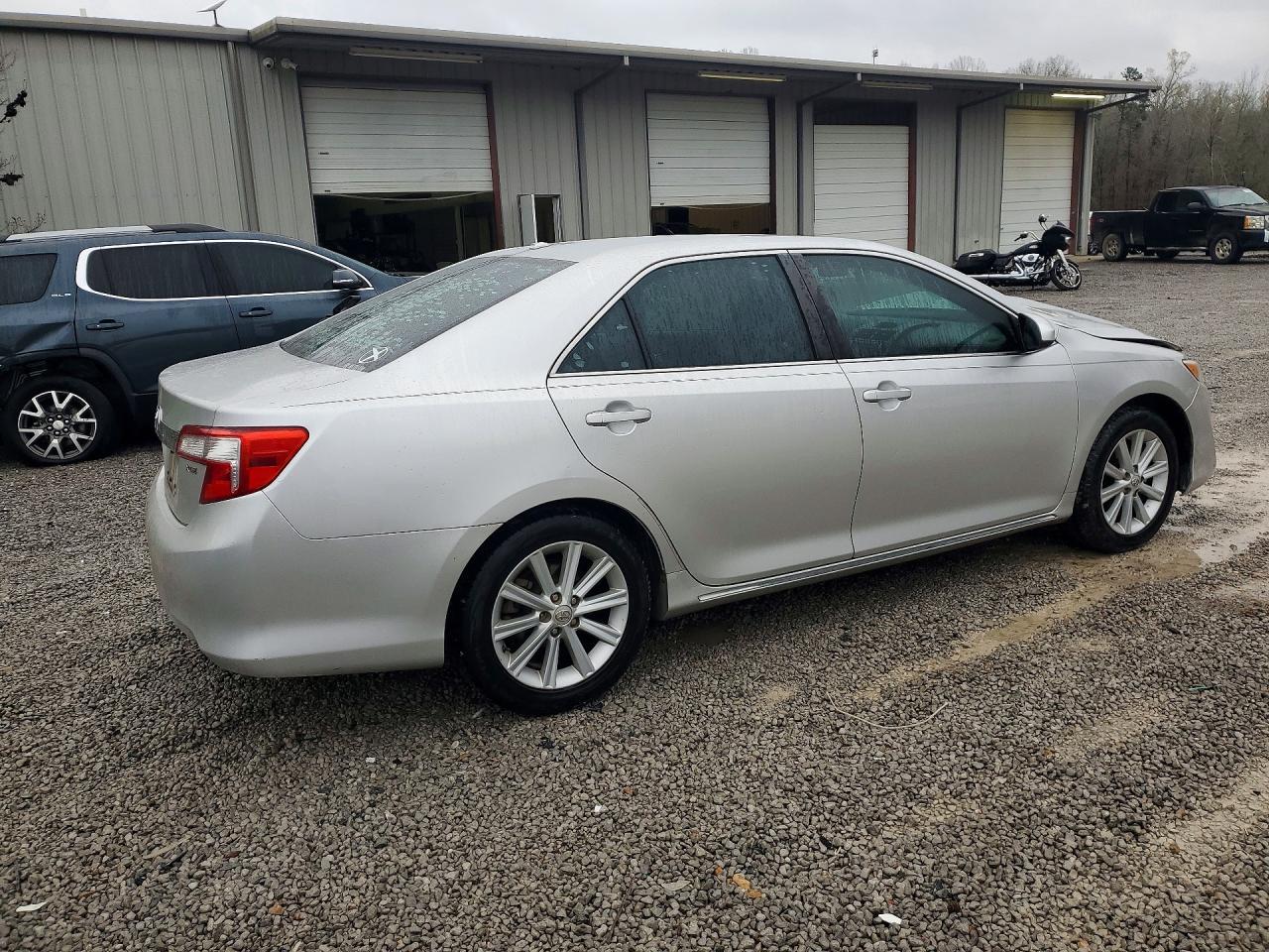2014 Toyota Camry xle