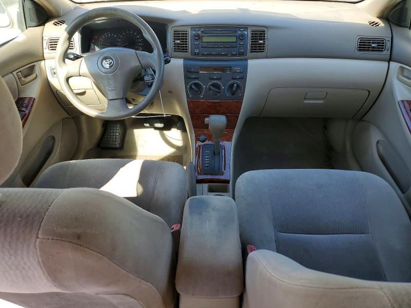 2005 Toyota Corolla le