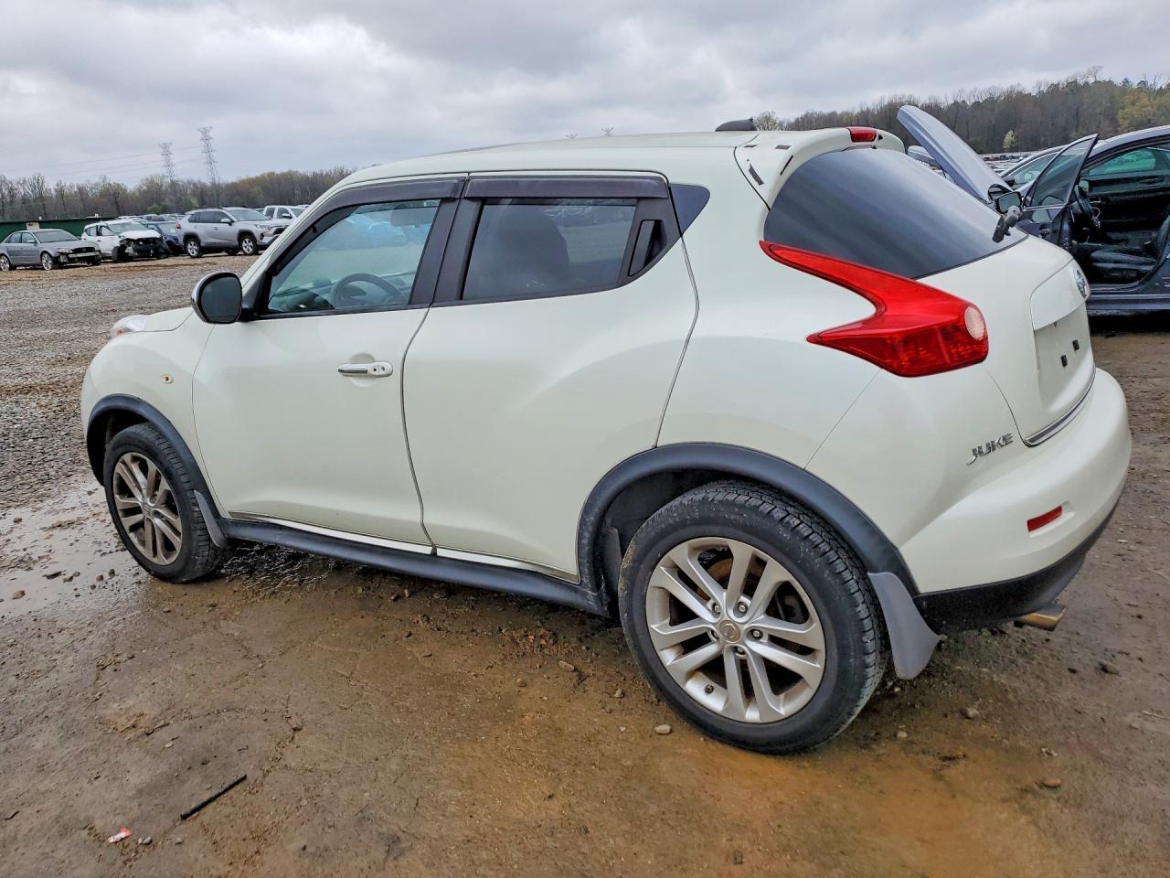 2012 Nissan Juke s