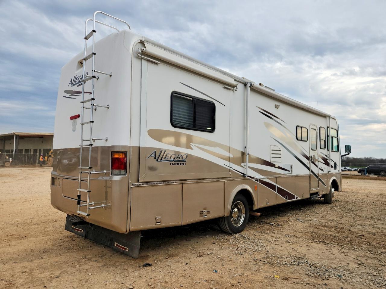2005 Wrkh Recreational Vehicle (RV)-RV