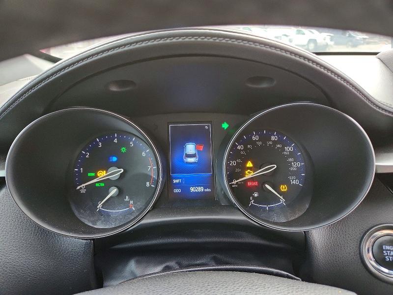 2018 Toyota C-hr xle