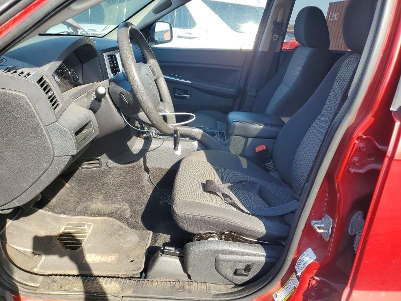 2010 Jeep Grand Cherokee Laredo