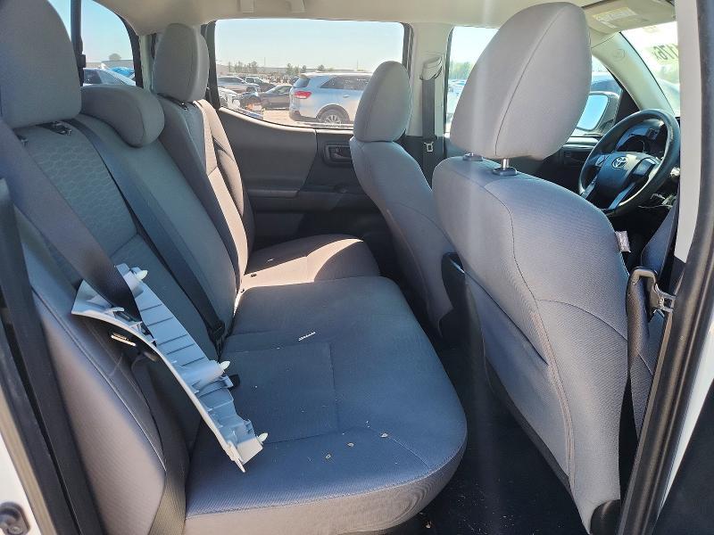 2017 Toyota Tacoma SR