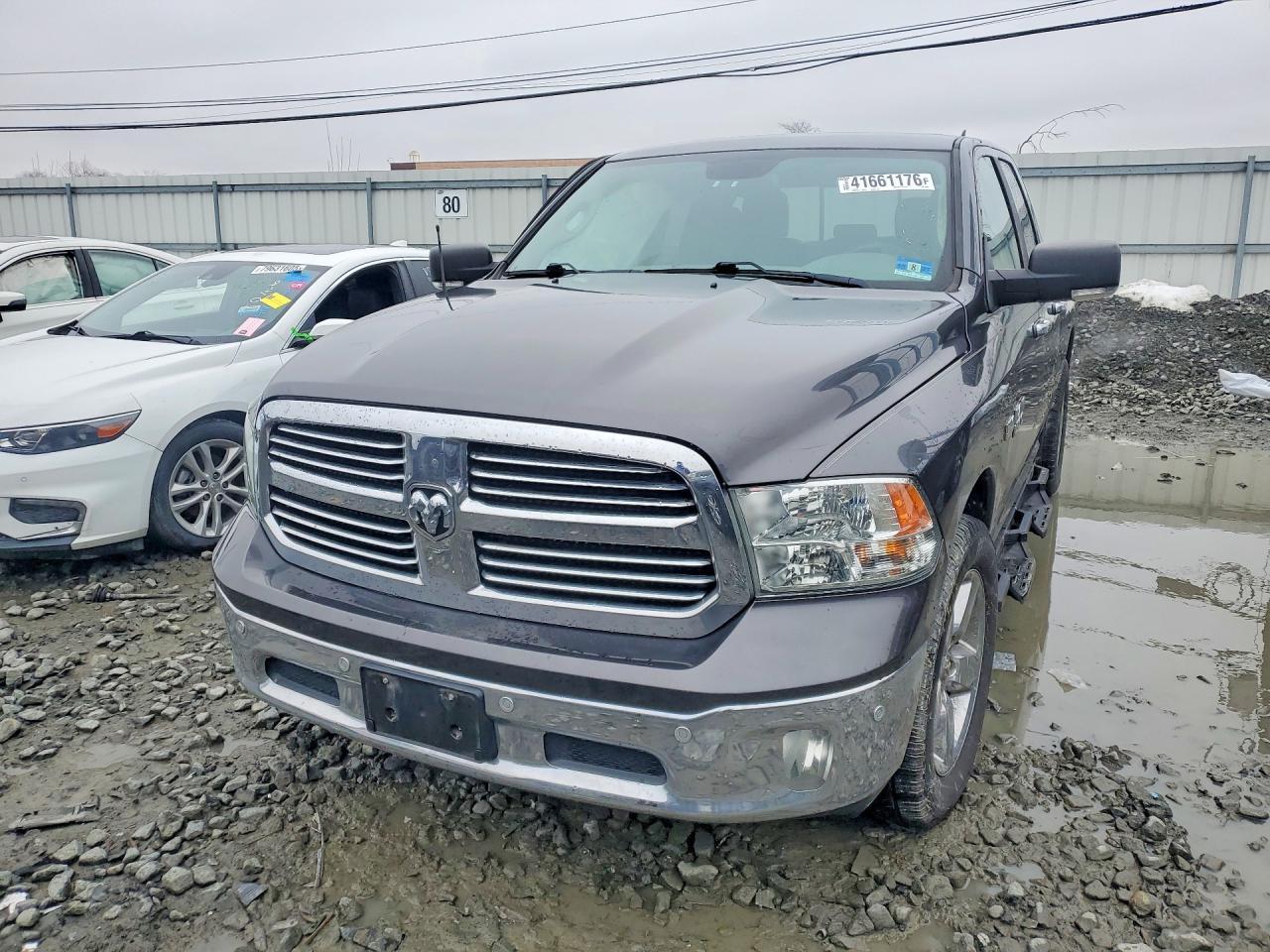 2018 Dodge RAM 1500 SLT