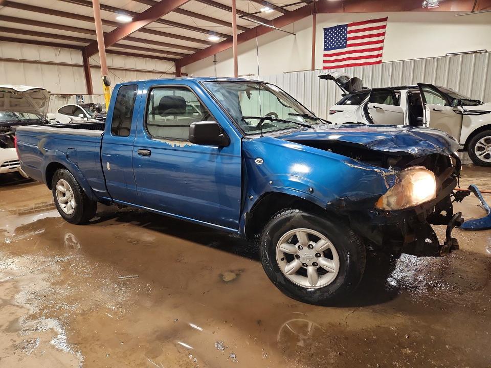 2004 Nissan Frontier Standard