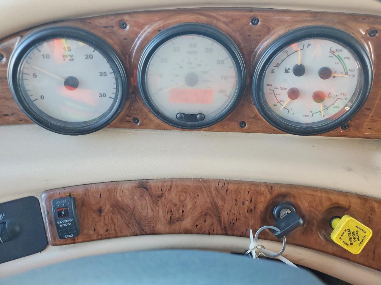 2006 West Texas 2006 Western Alpine Coach Motorhome Recreational V