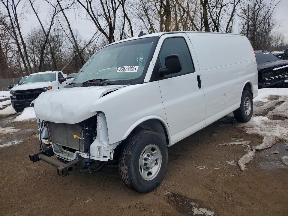 2023 Chevrolet Express G2500