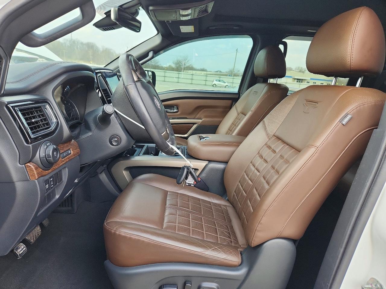 2023 Nissan Titan Platinum Reserve