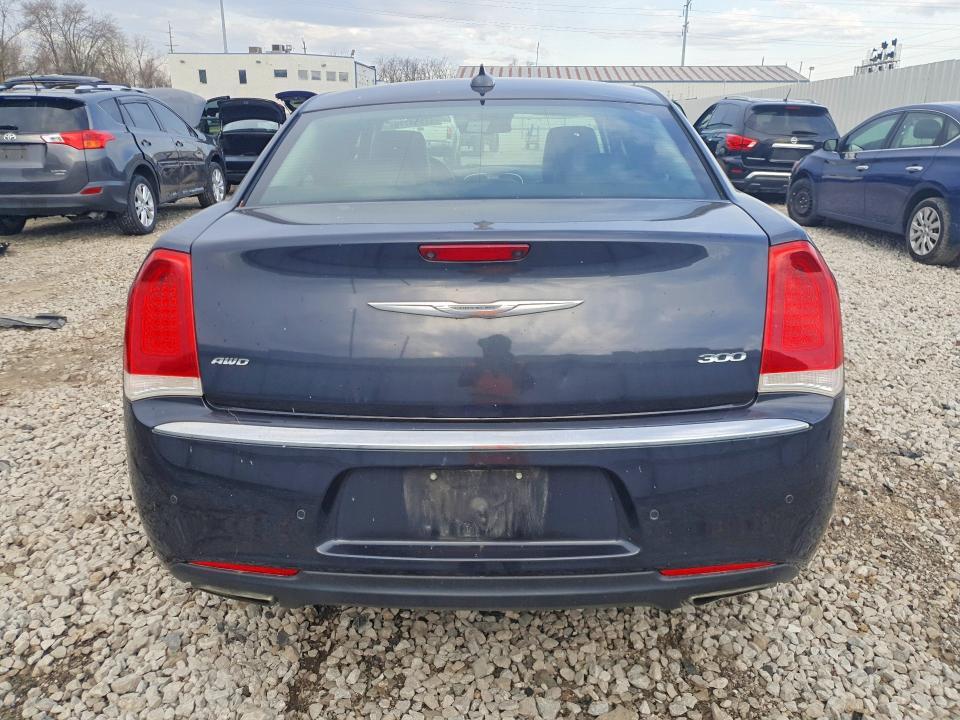 2018 Chrysler 300 Limited