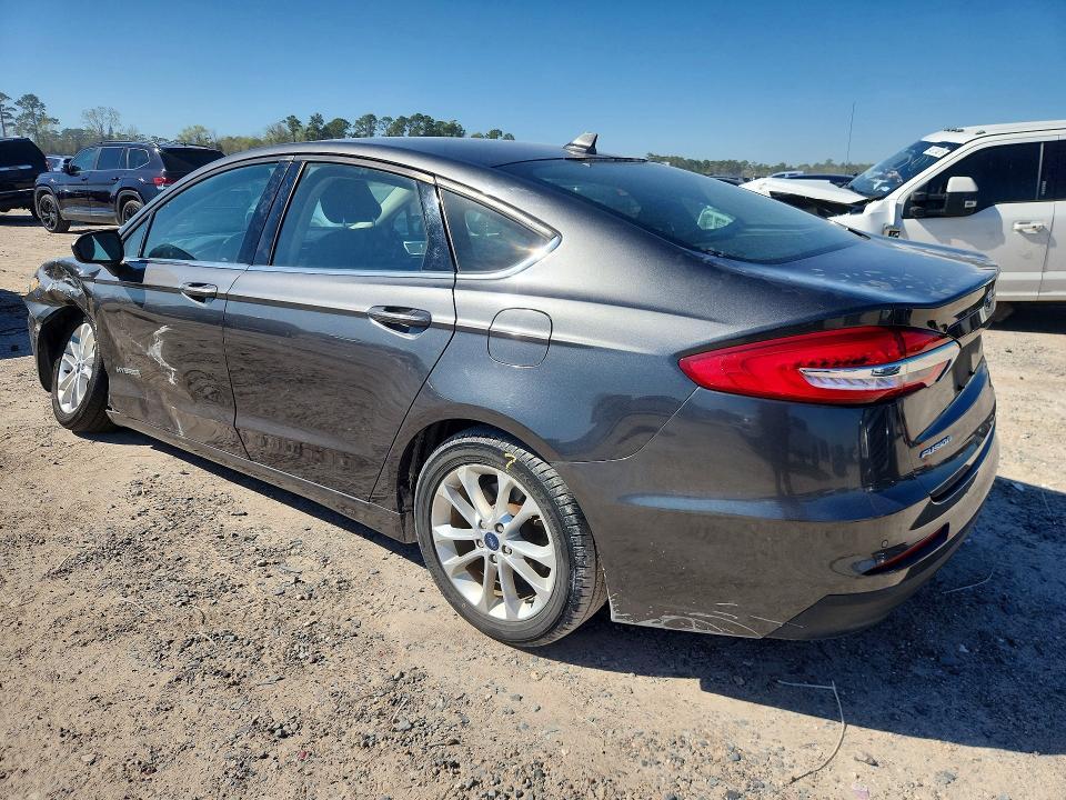 2019 Ford Fusion se