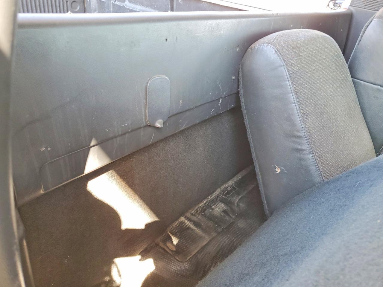 2000 Chevrolet Silverado C1500