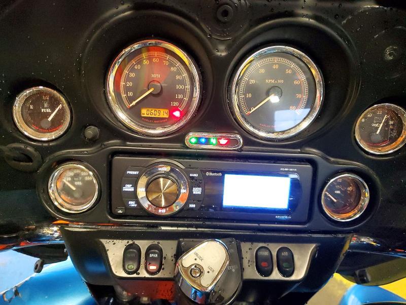 2011 Harley-Davidson Flhtcu