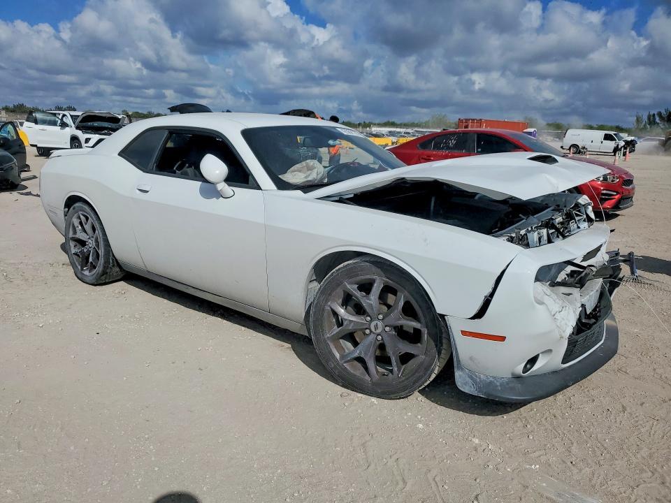 2019 Dodge Challenger r