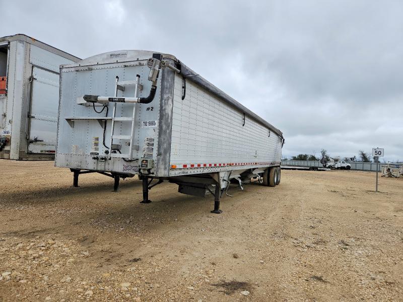 2008 Wilson DWH-550 Grain Trailer