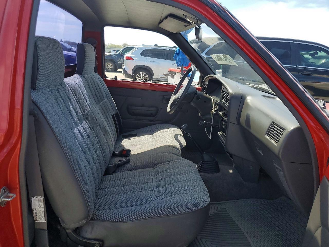1993 Toyota Pickup Base