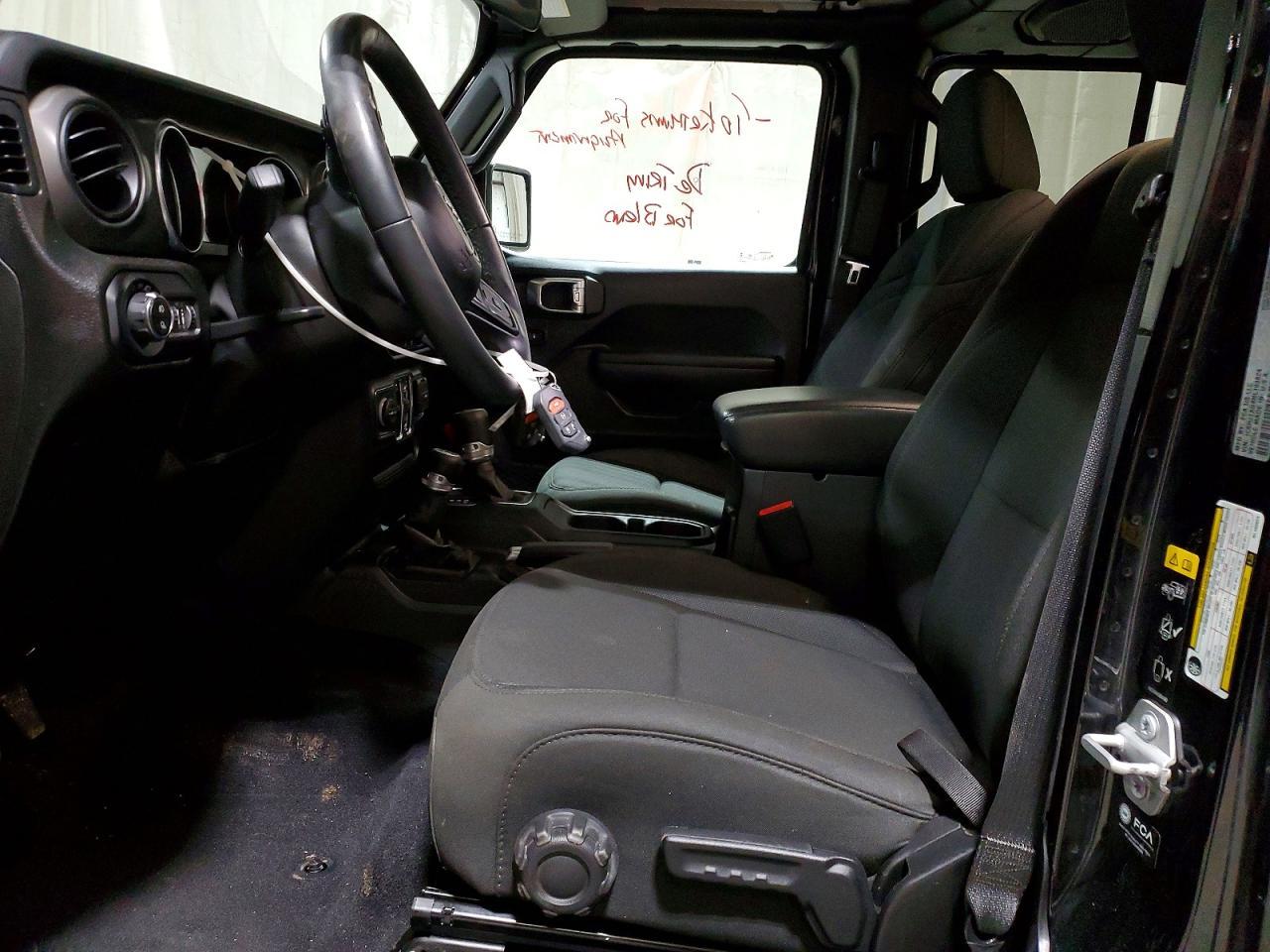 2022 Jeep Gladiator Sport