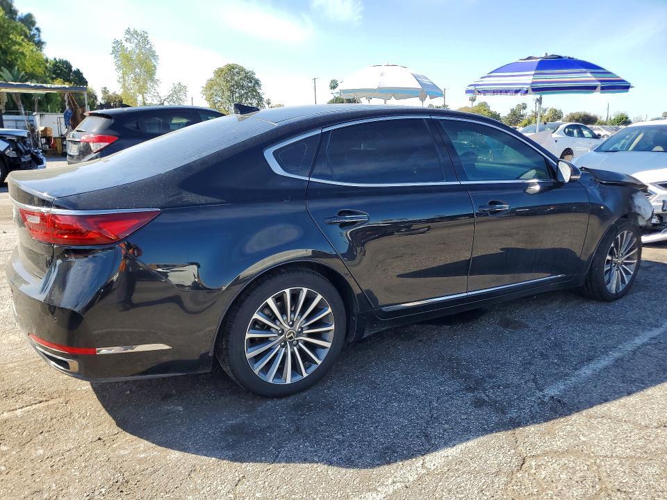 2019 KIA Cadenza Premium