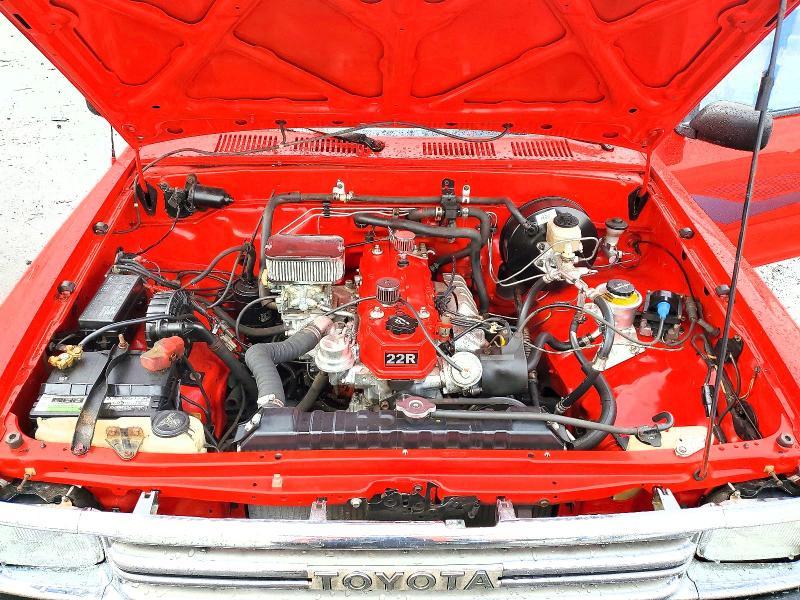 1989 Toyota Pickup Deluxe