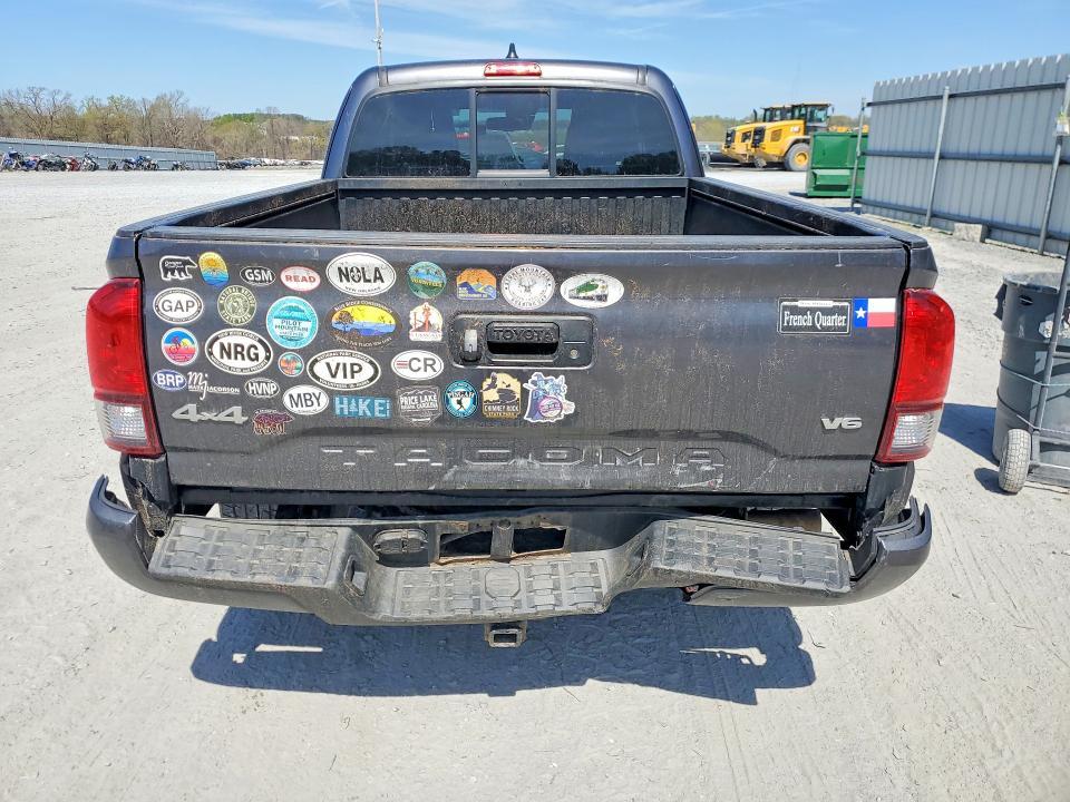 2022 Toyota Tacoma SR5 V6