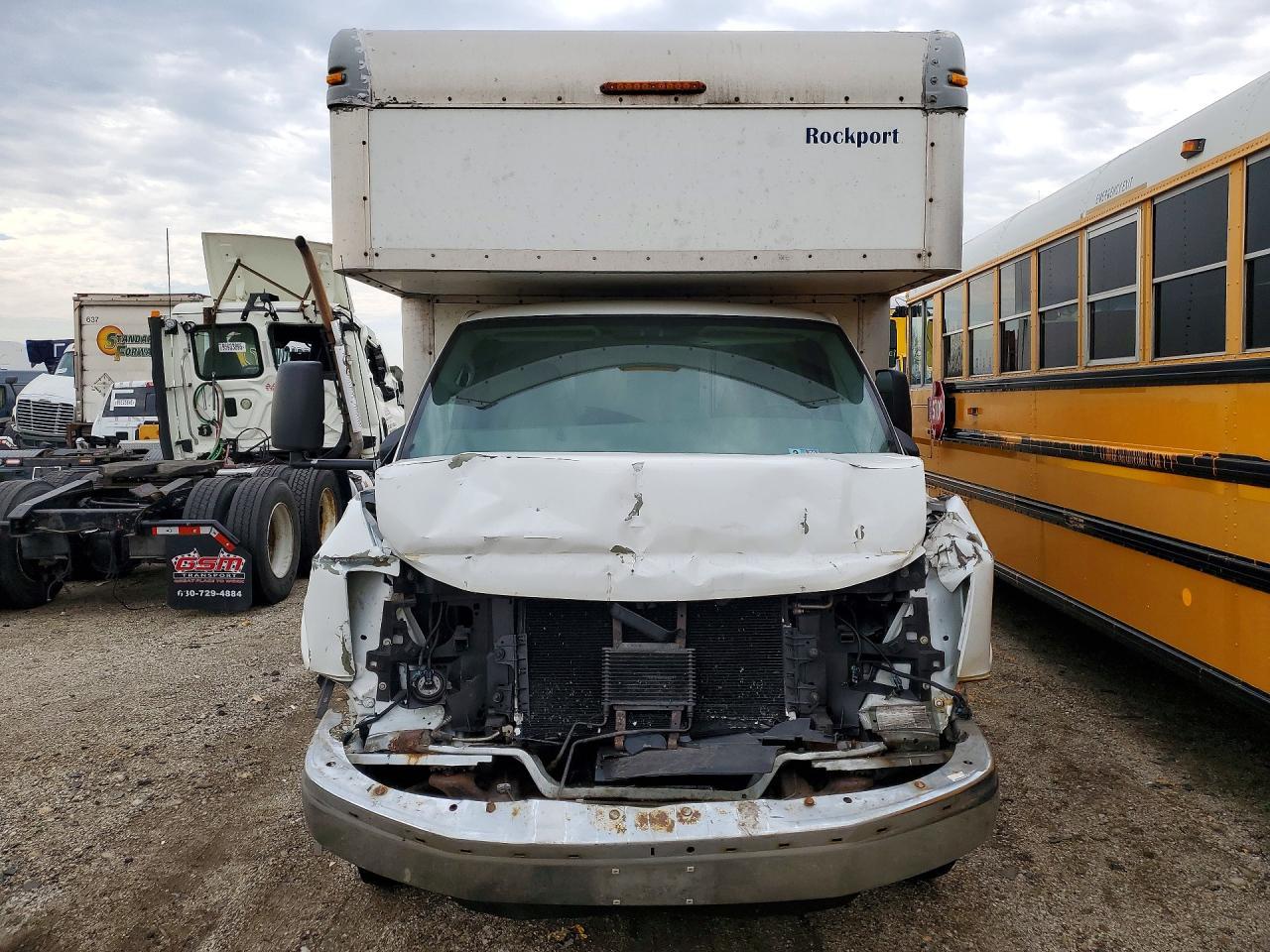 2005 Chev Rolet Express G3500 BOX Truck