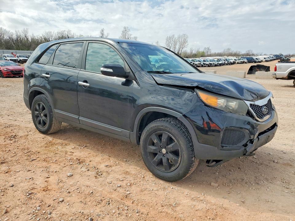 2011 KIA Sorento lx