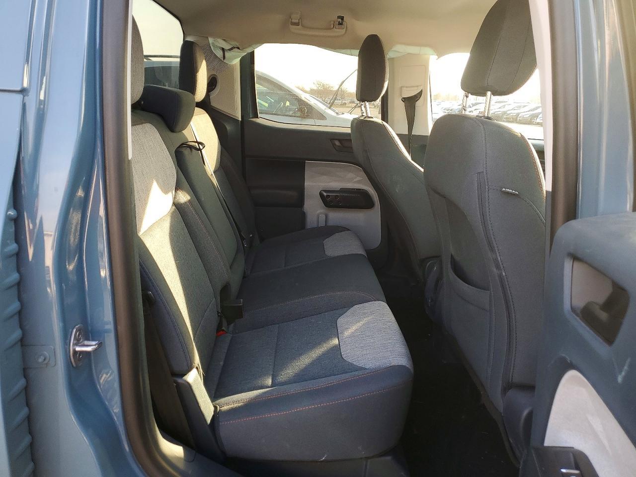 2023 Ford Maverick XL