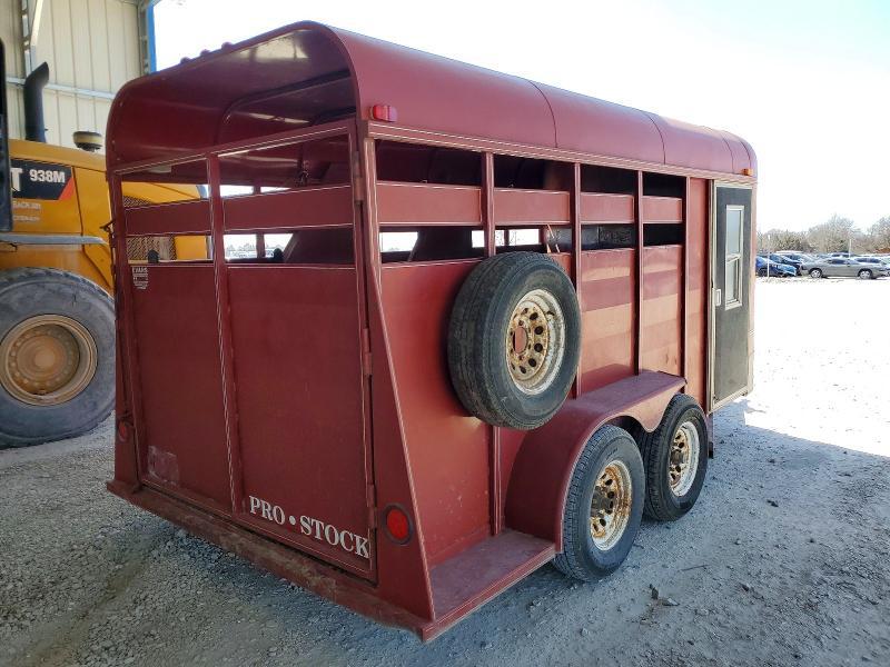 1995 Sutt 1995 Horse Trailer