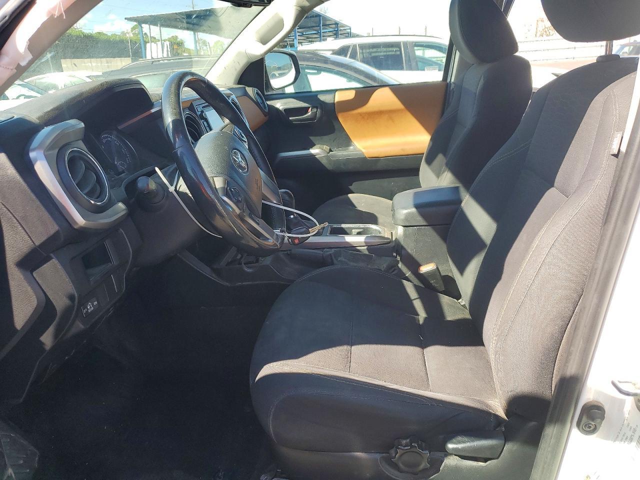 2017 Toyota Tacoma SR5 V6