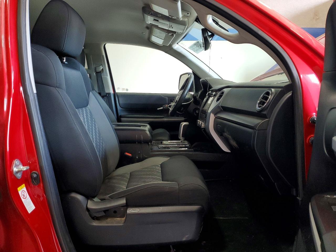 2019 Toyota Tundra SR5