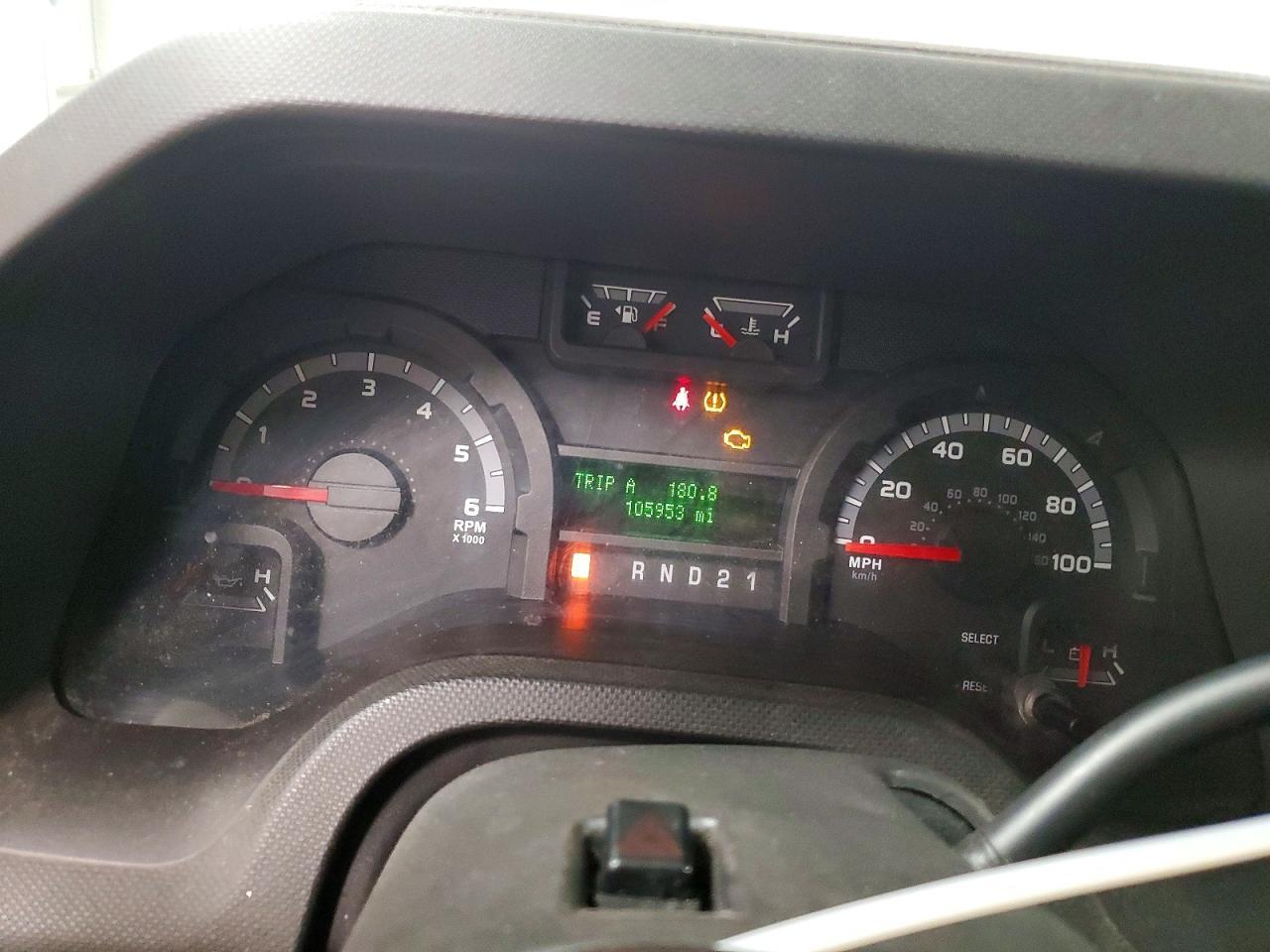 2013 Ford Econoline E350 Super Duty Wagon