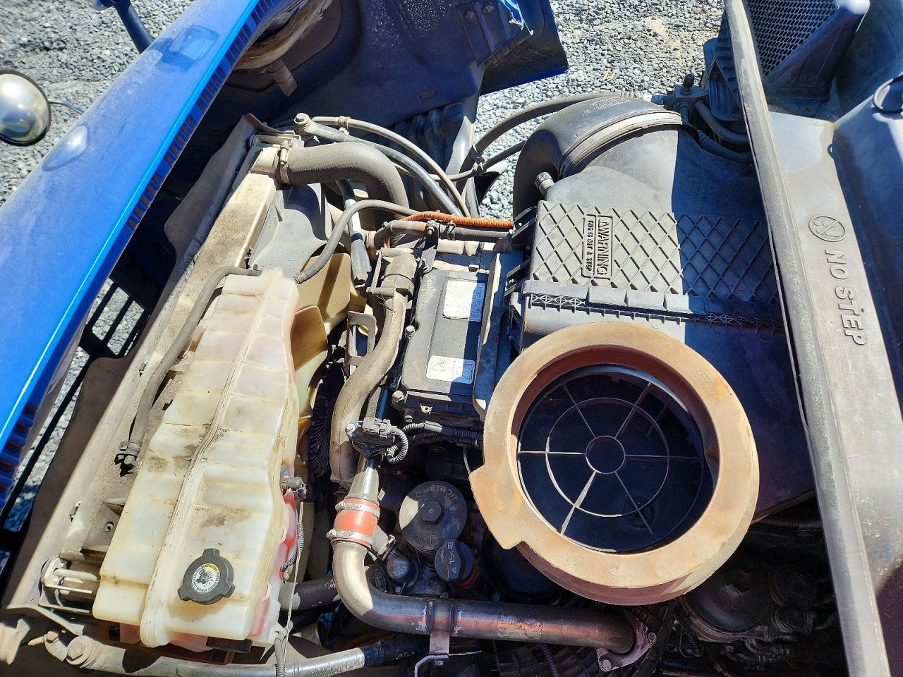 2015 Freightliner Cascadia Semi Truck