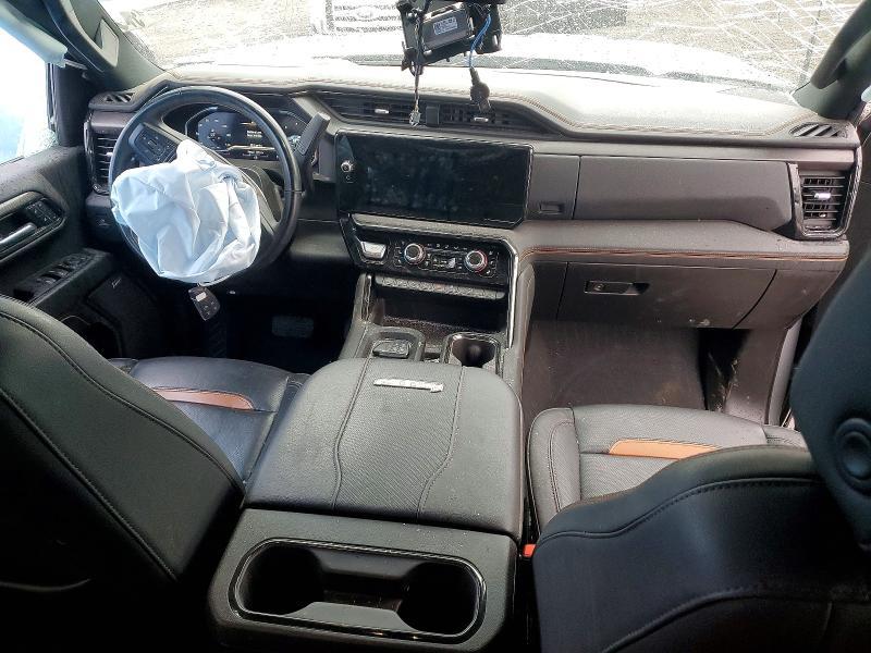 2024 GMC Sierra K3500 AT4