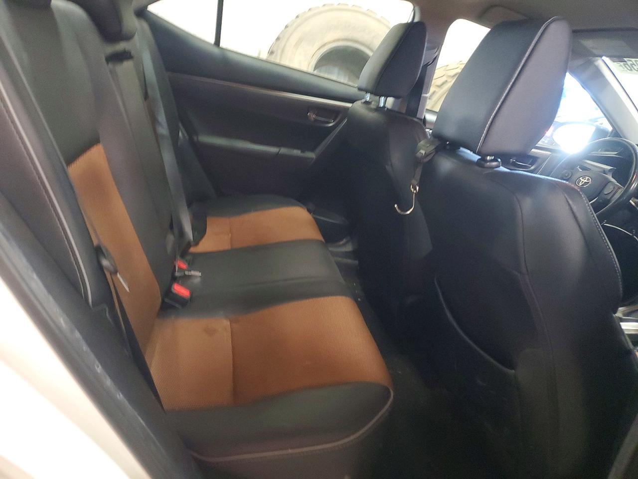 2016 Toyota Corolla s