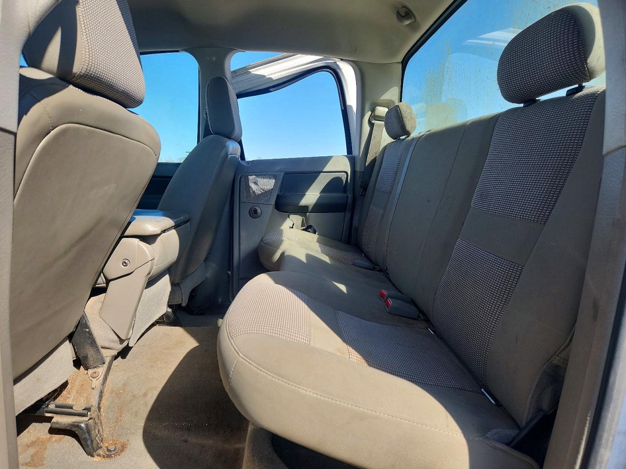 2006 Dodge RAM 2500 ST