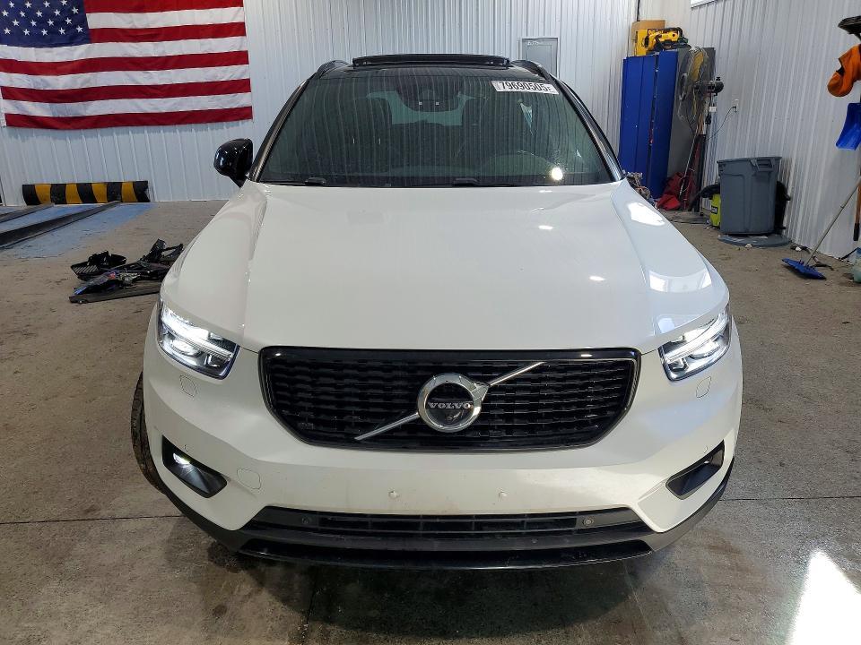 2019 Volvo Xc40 T5 R-design