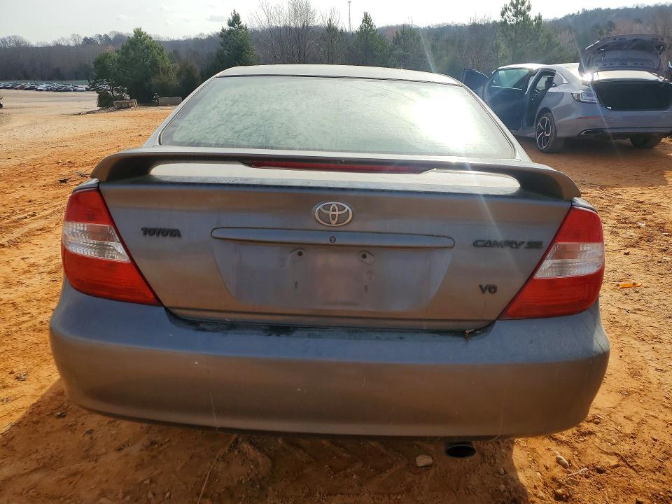 2002 Toyota Camry se V6