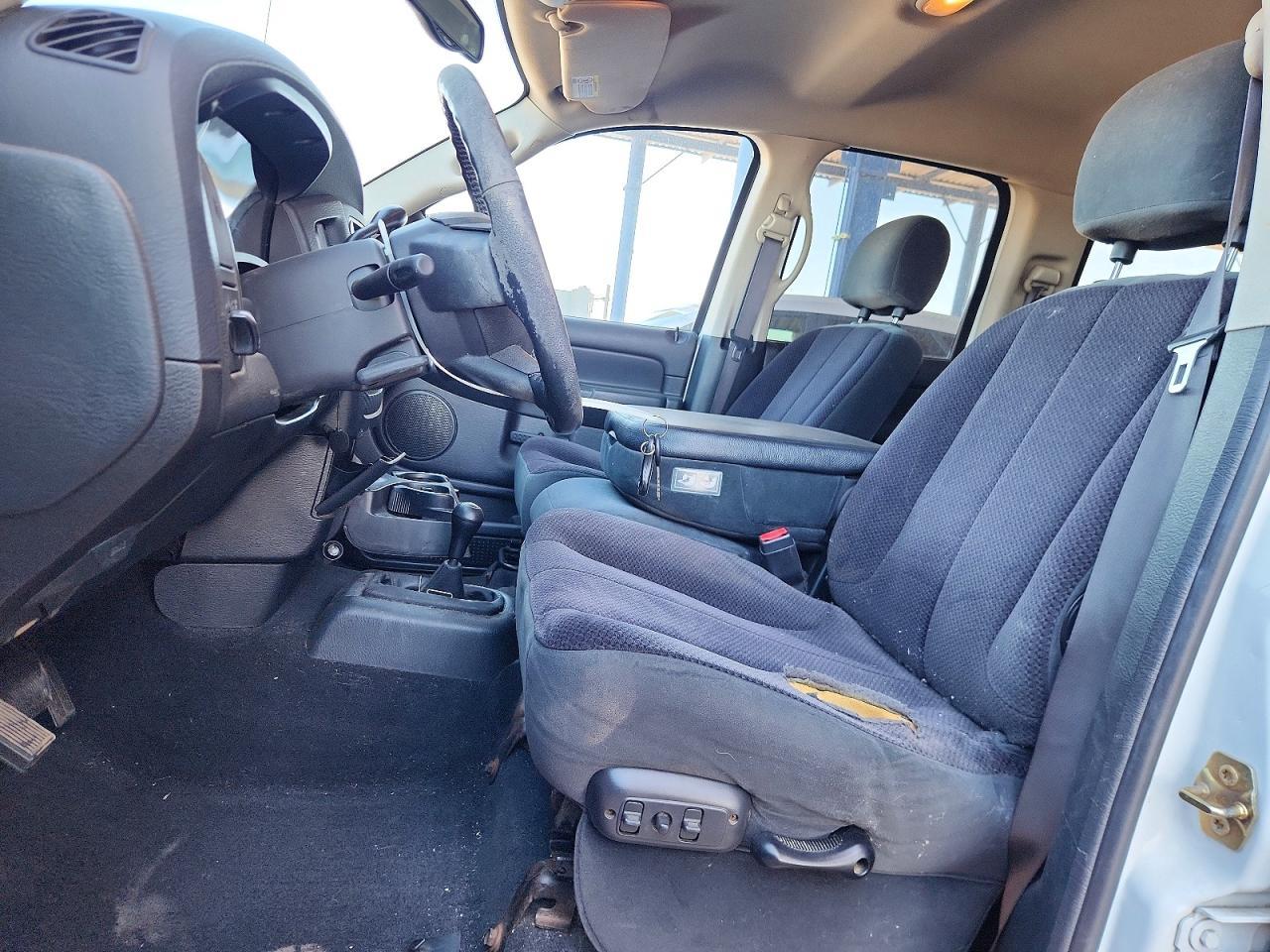 2005 Dodge RAM 1500 ST