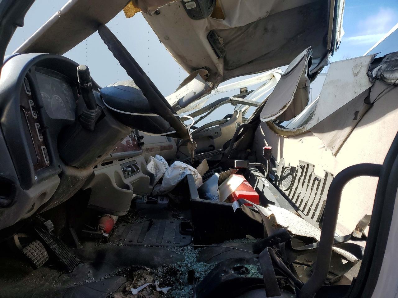 2015 Freightliner M2 106 Medium Duty