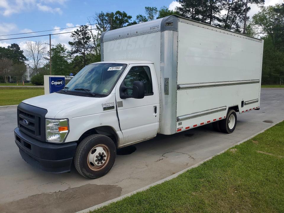 2022 Ford E350 box Truck