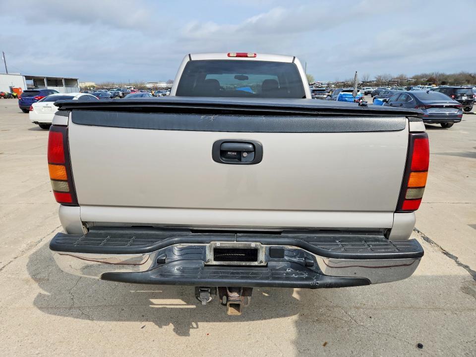 2005 GMC Sierra C2500 Heavy Duty